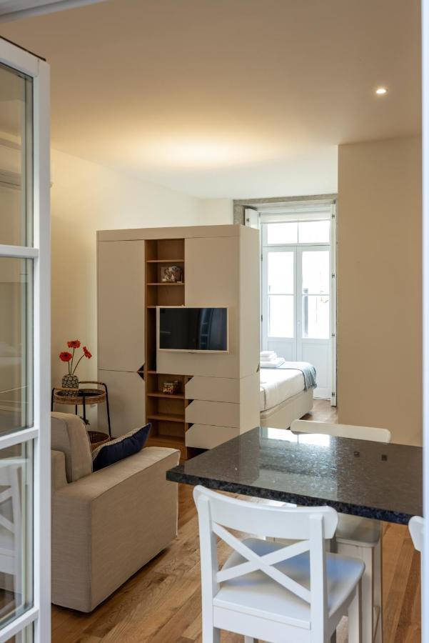 Bright Studio With Terrace ปอร์โต ภายนอก รูปภาพ